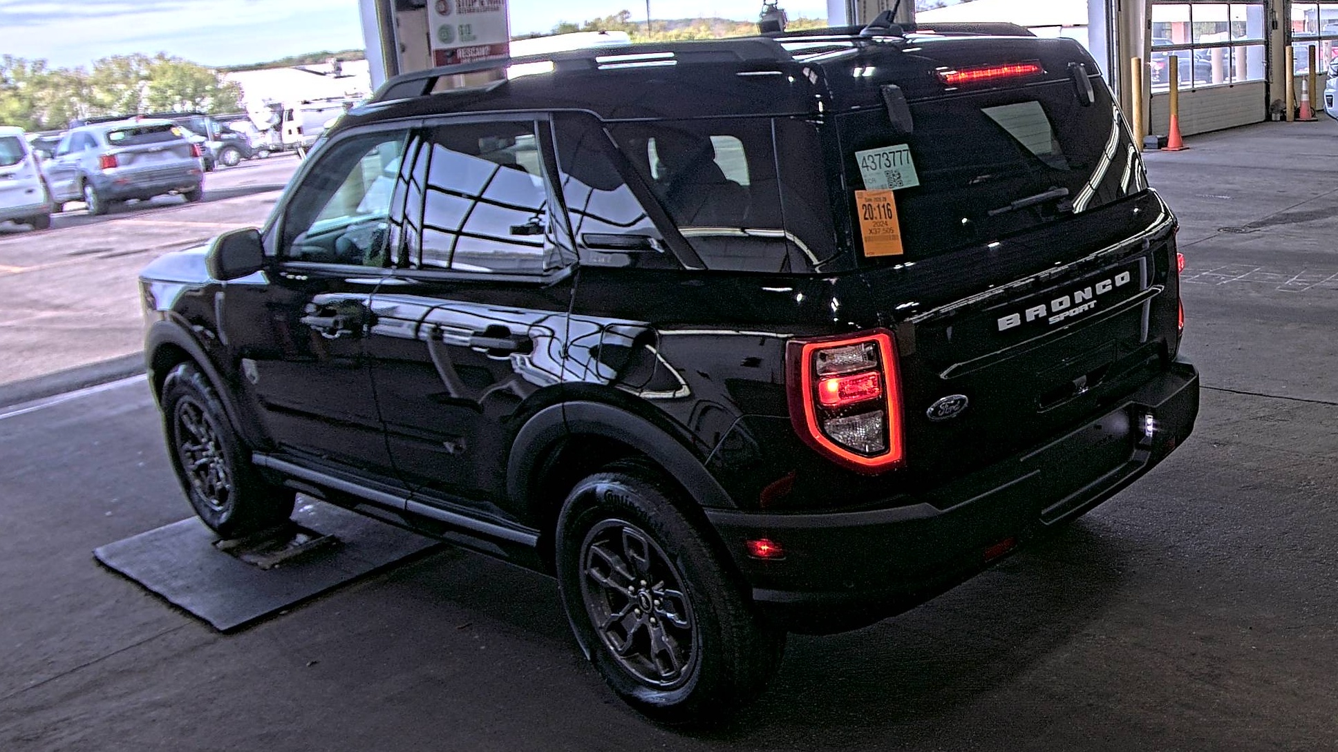FORD BRONCO - 7