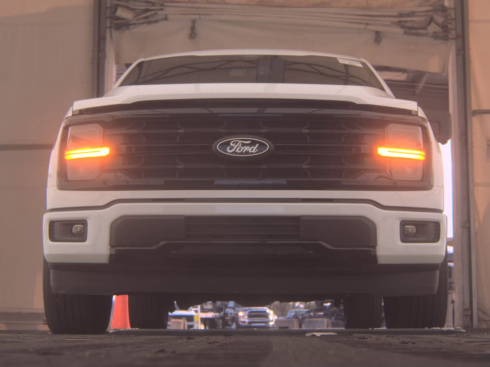 FORD F-150 - 4