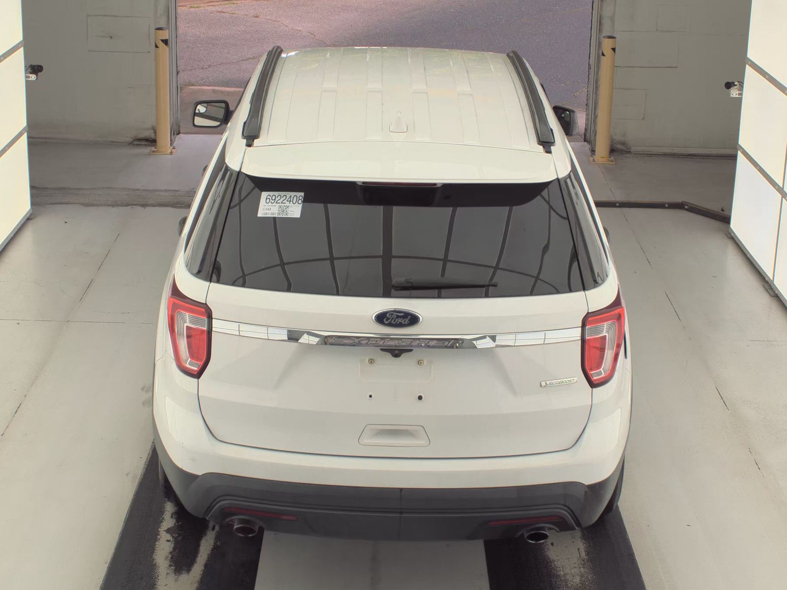 FORD EXPLORER - 7
