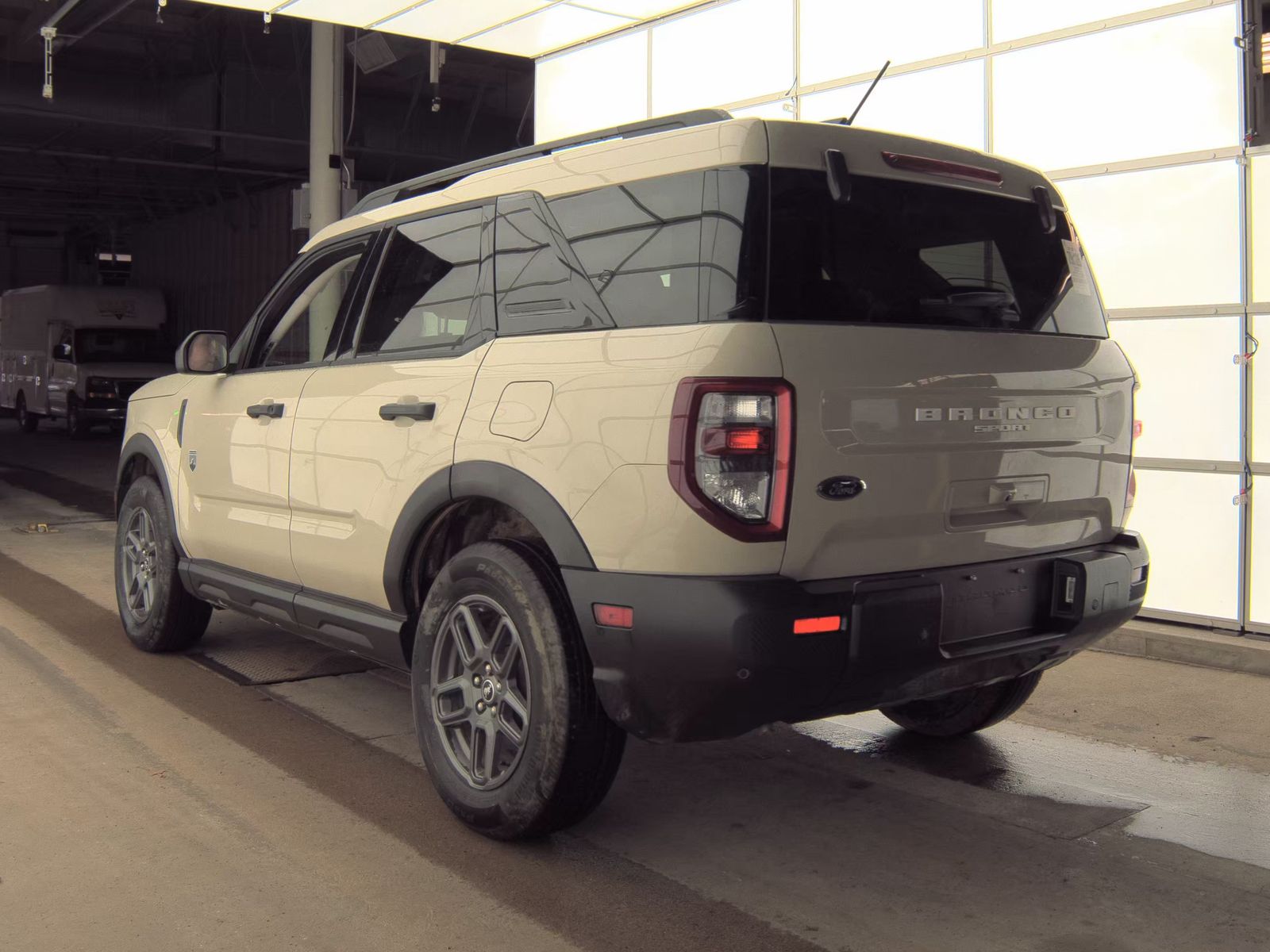 FORD BRONCO - 9