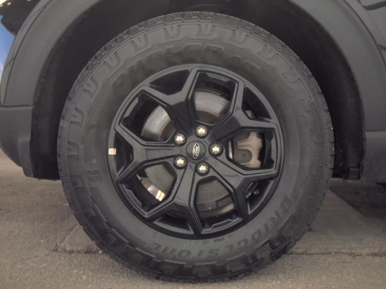 FORD EXPLORER - 10