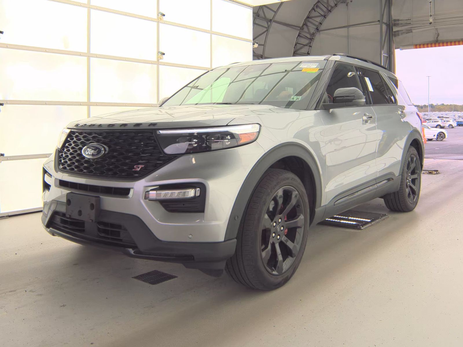 FORD EXPLORER - 1