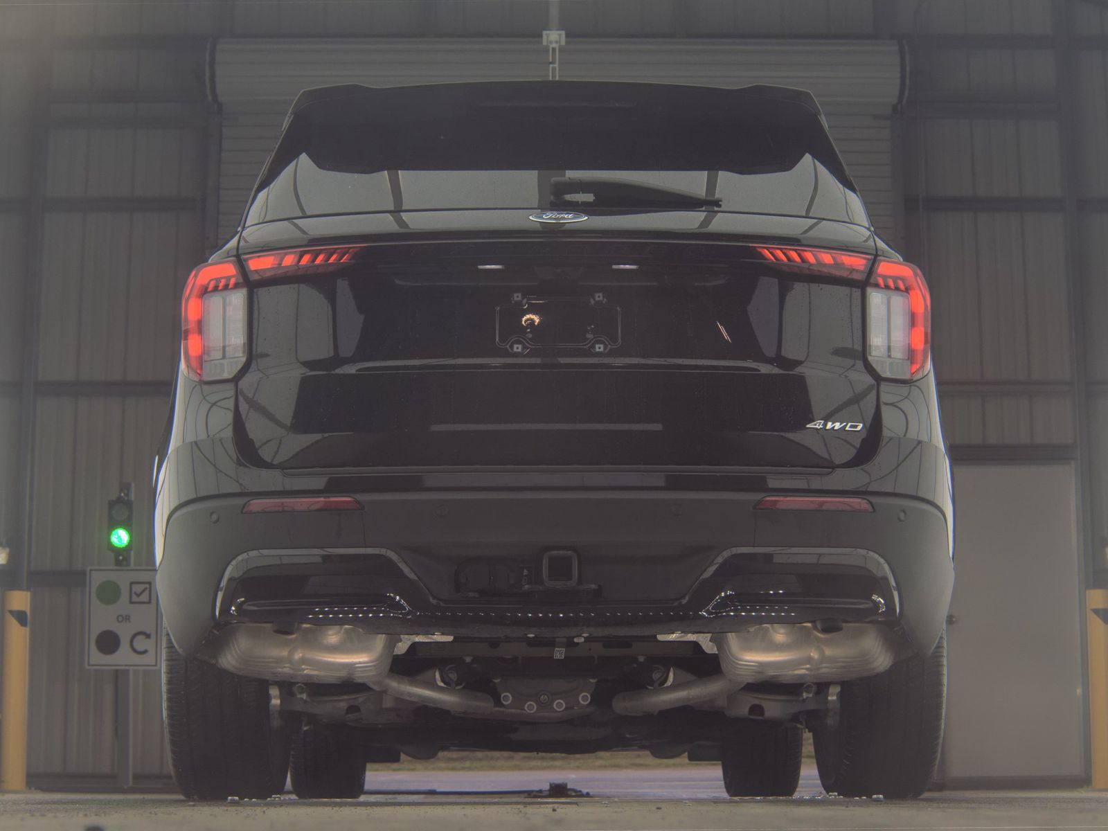 FORD EXPLORER - 8