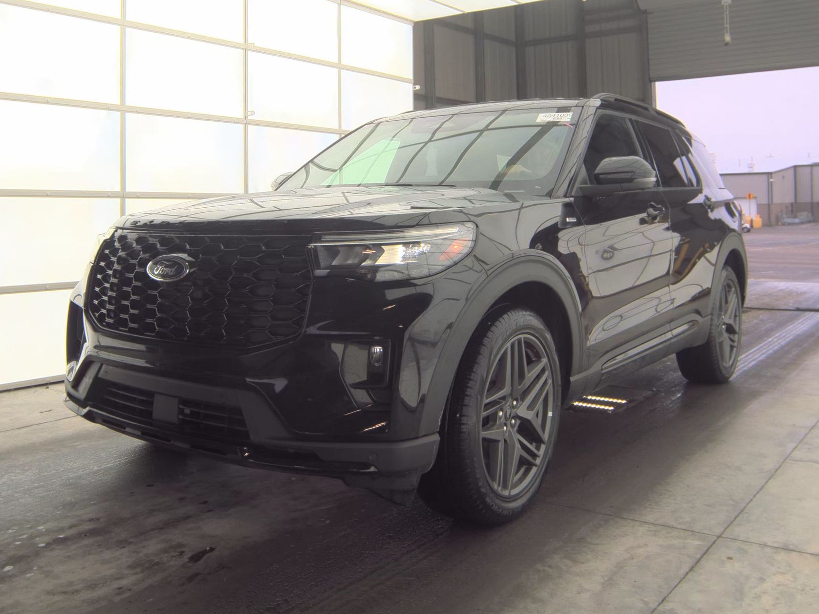FORD EXPLORER - 1