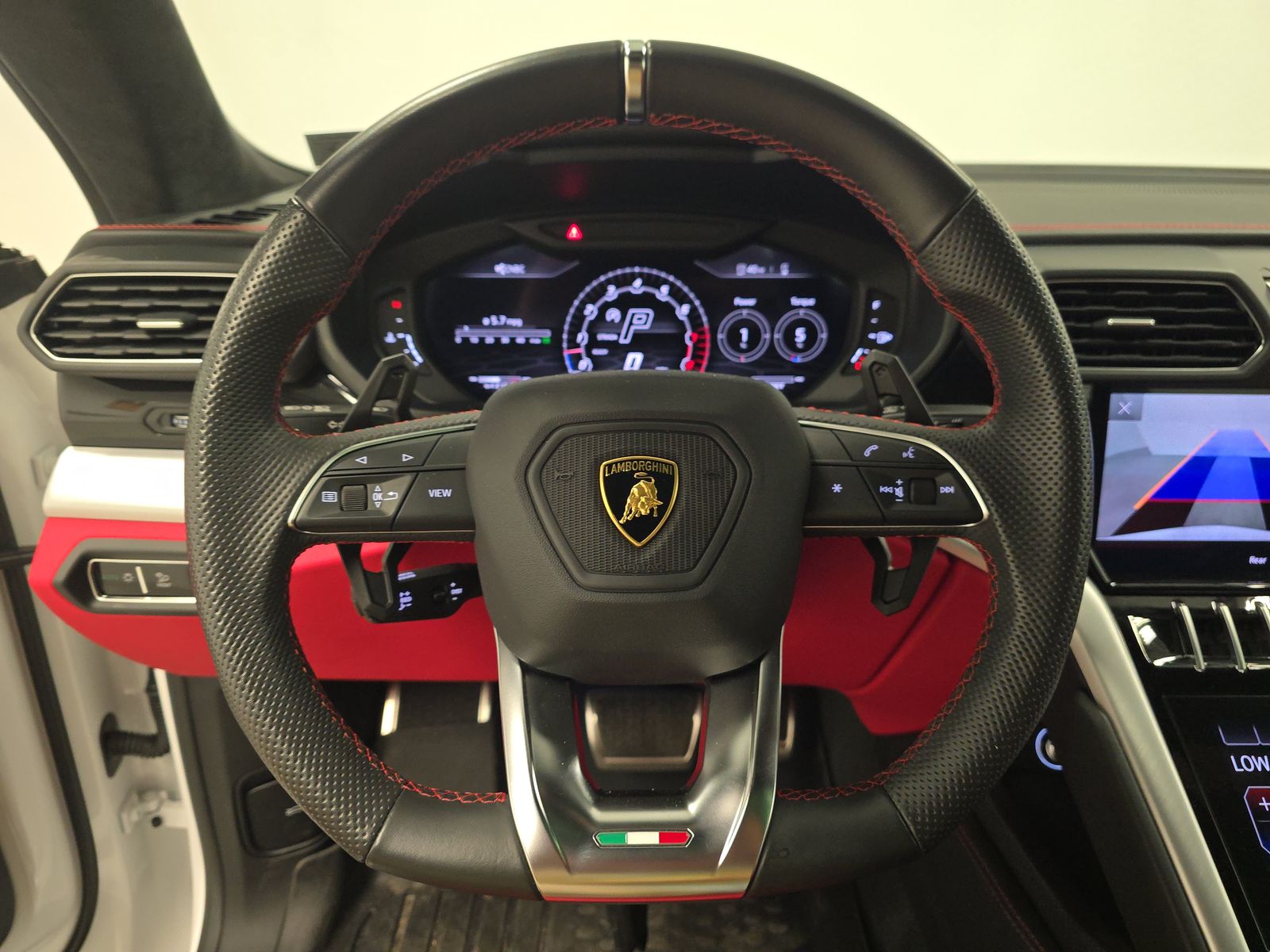 2022 Lamborghini Urus Base AWD