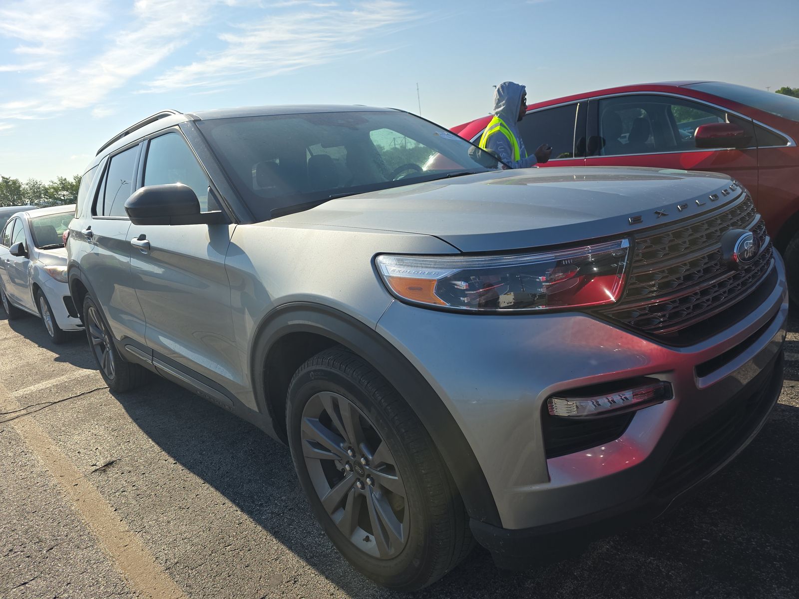 FORD EXPLORER - 4