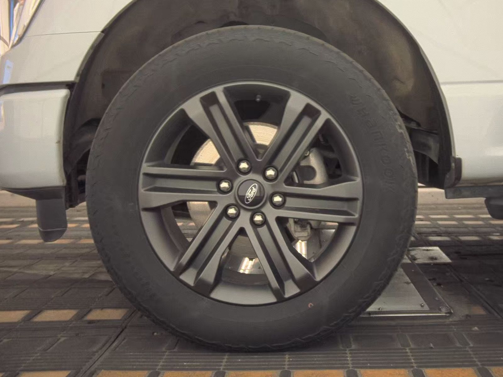 FORD F-150 - 10