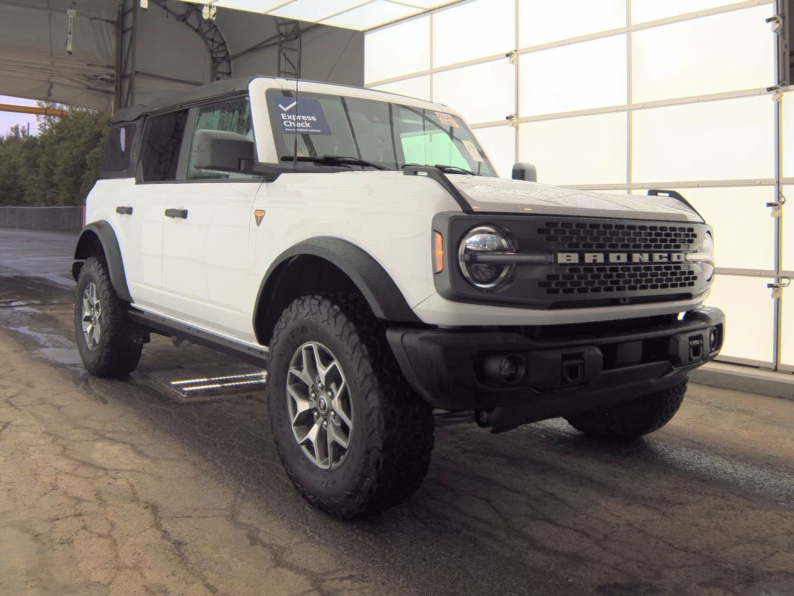 FORD BRONCO - 5