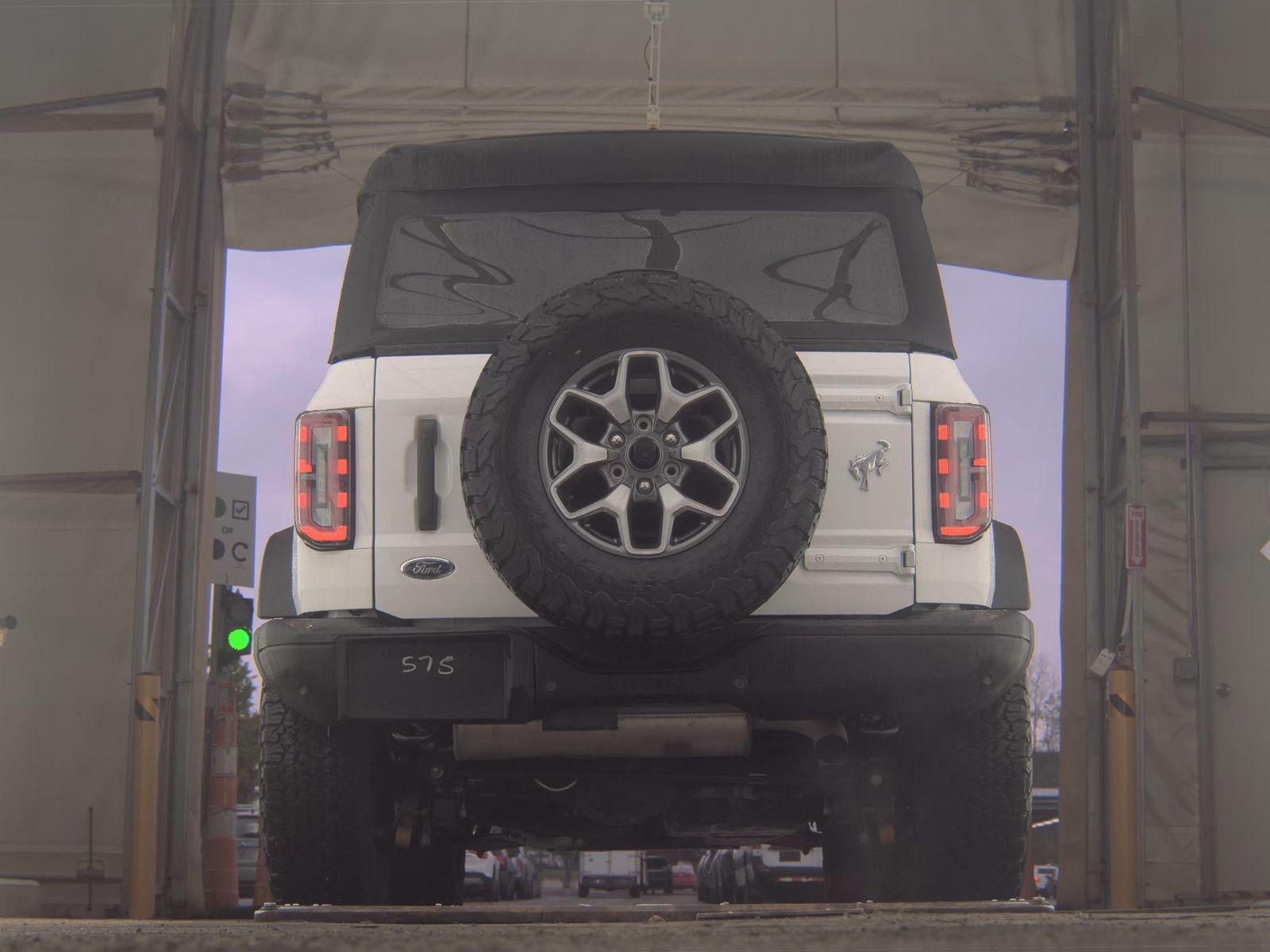 FORD BRONCO - 8