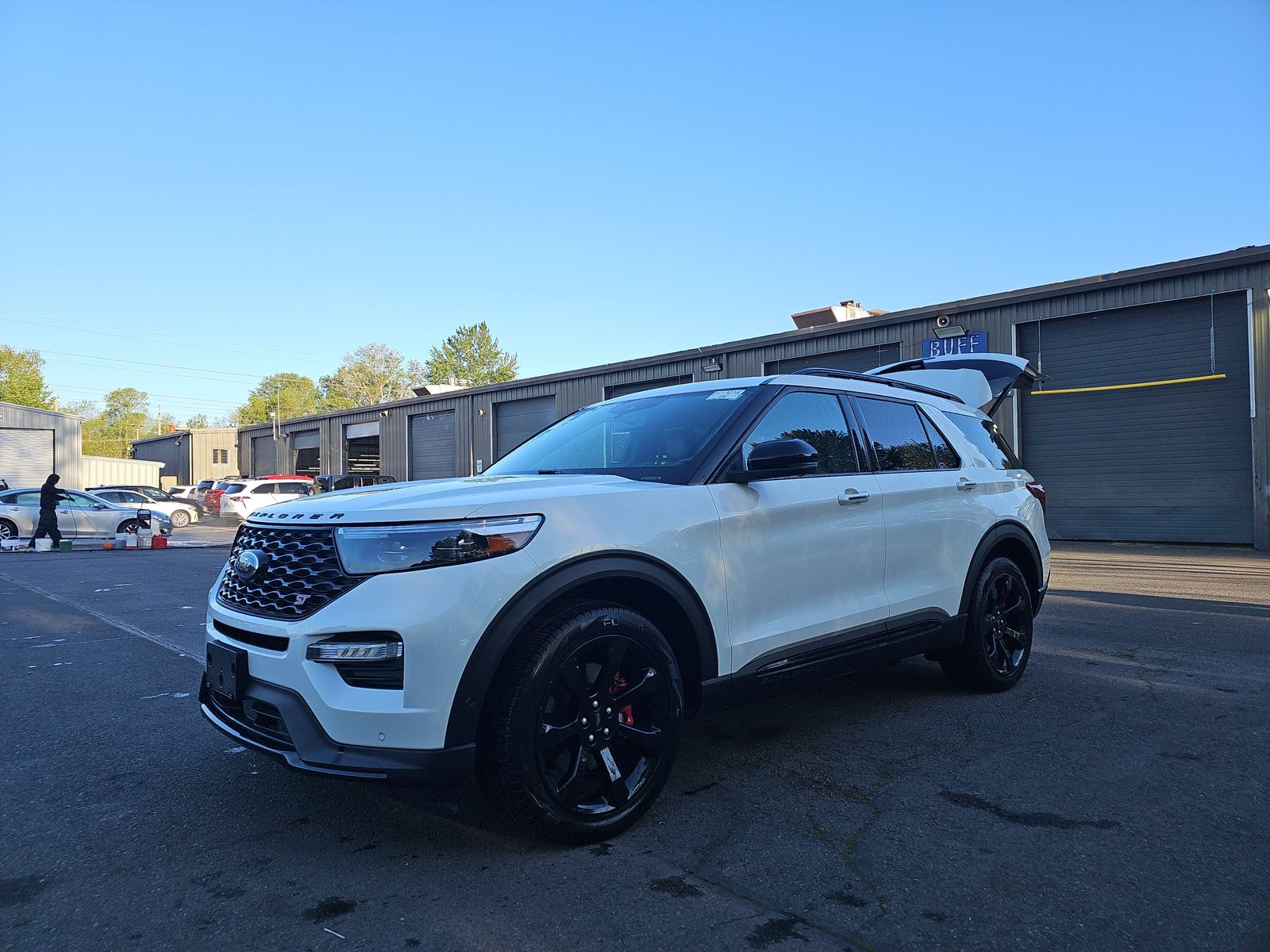 FORD EXPLORER - 1