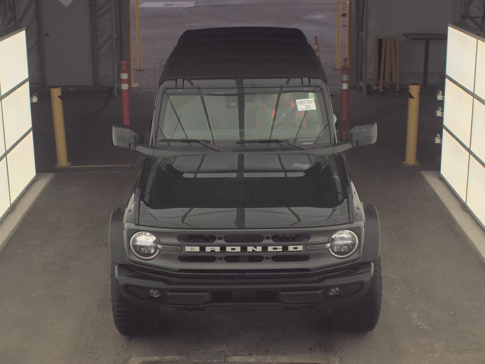 FORD BRONCO - 3