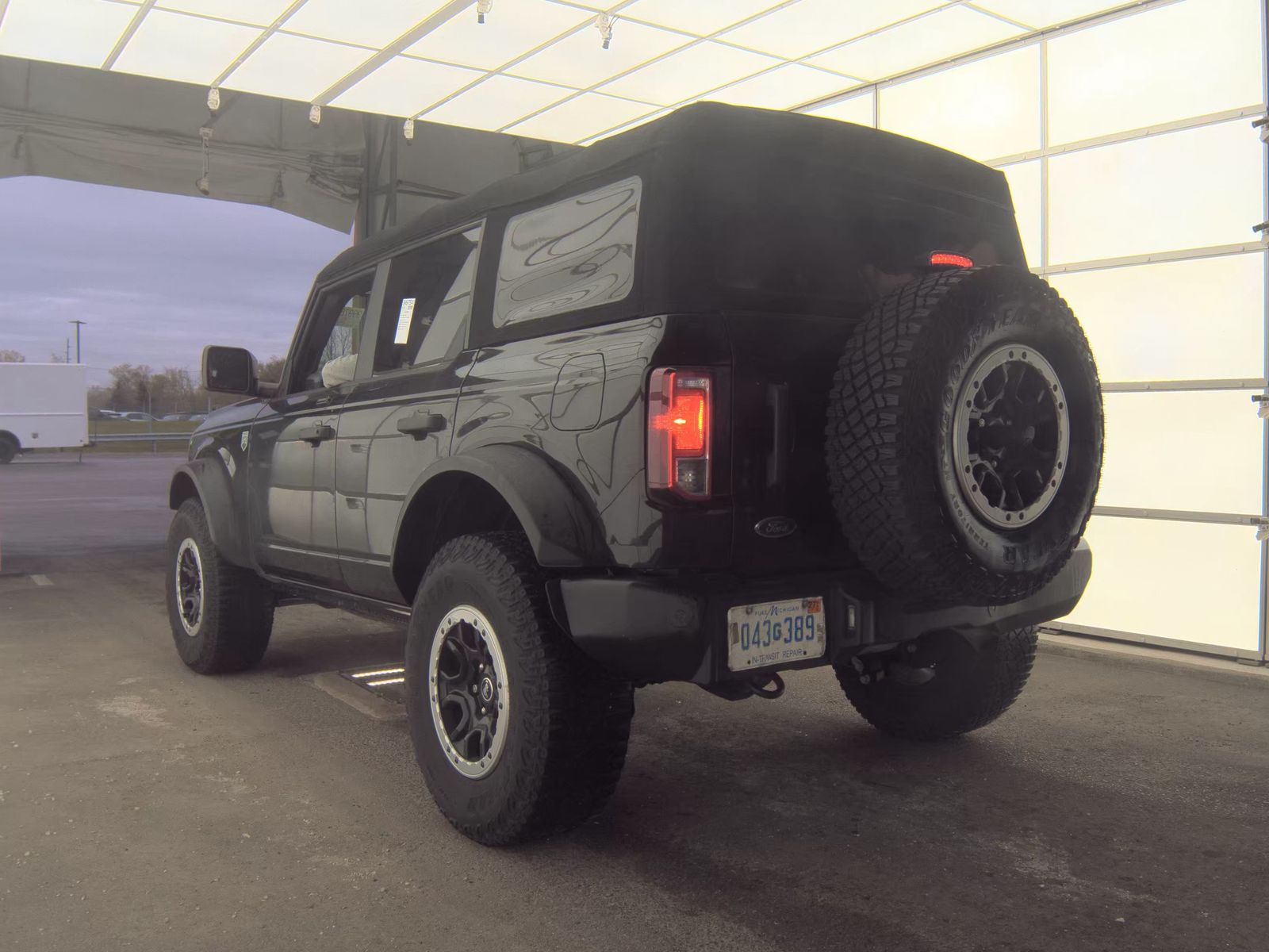 FORD BRONCO - 9