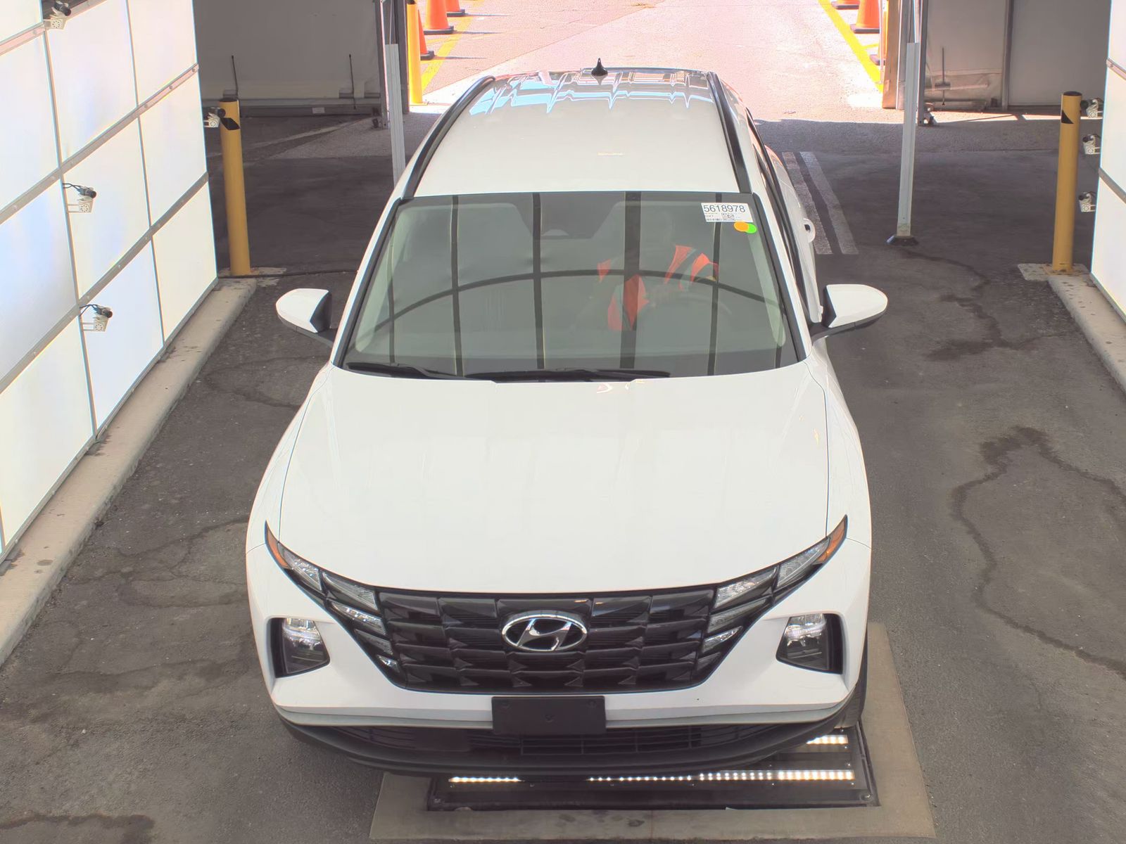 HYUNDAI TUCSON - 3