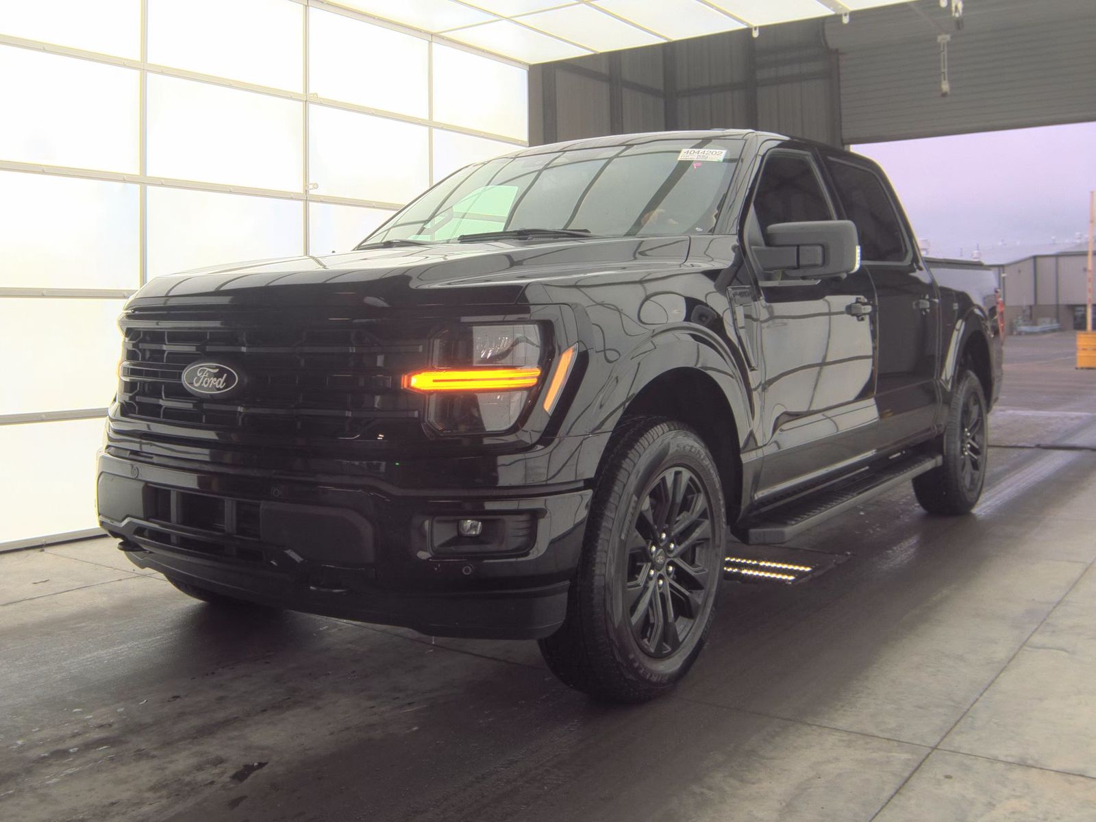 FORD UNKNOWN - 1
