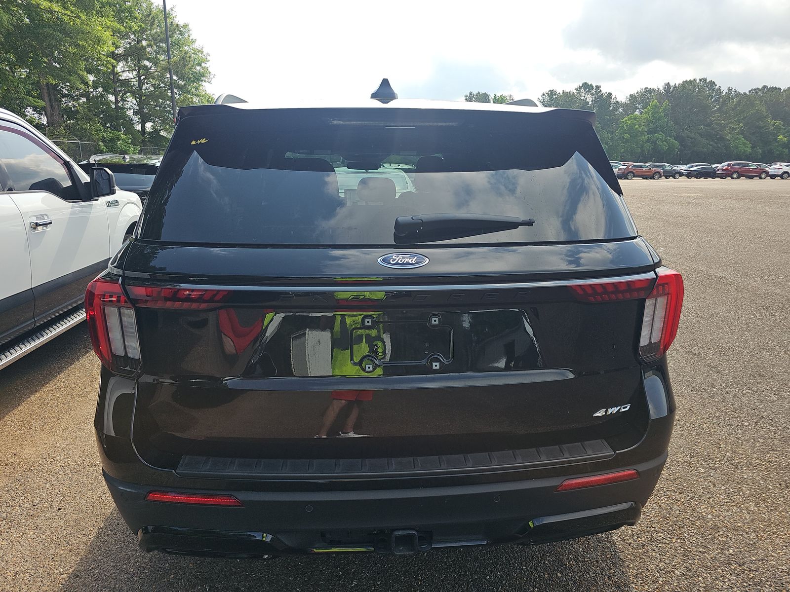 FORD EXPLORER - 6