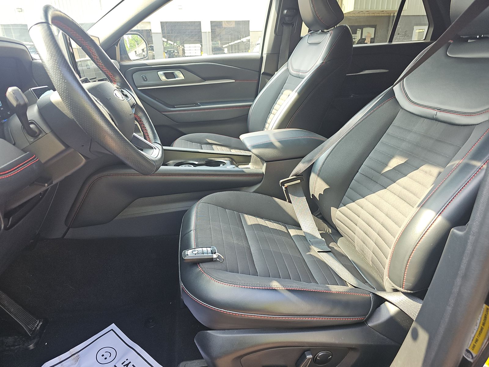 FORD EXPLORER - 8