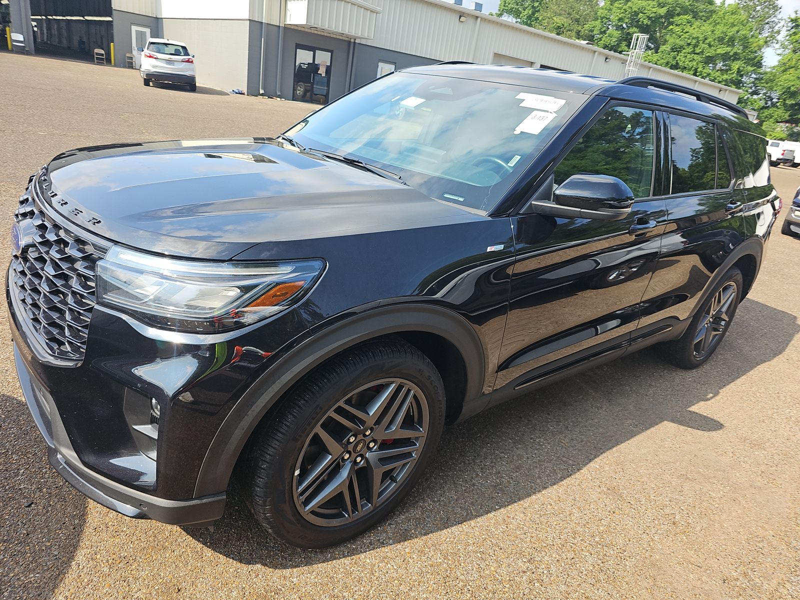 FORD EXPLORER - 1