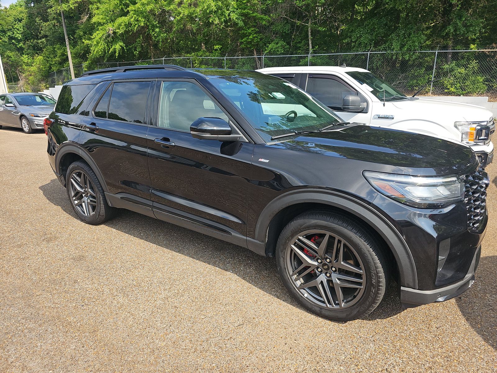 FORD EXPLORER - 4