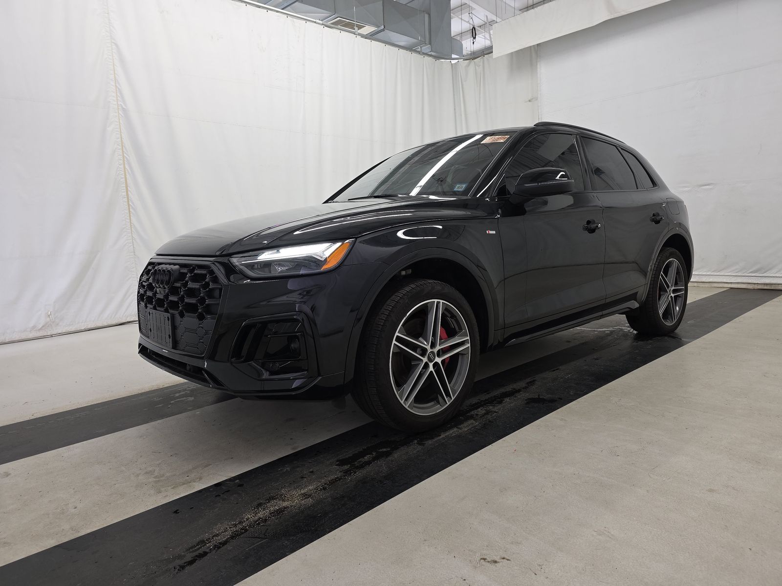 2024 Audi Q5 e Plug-In Hybrid S line Premium Plus AWD