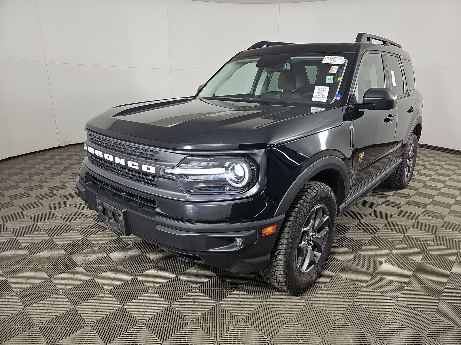 FORD BRONCO - 1