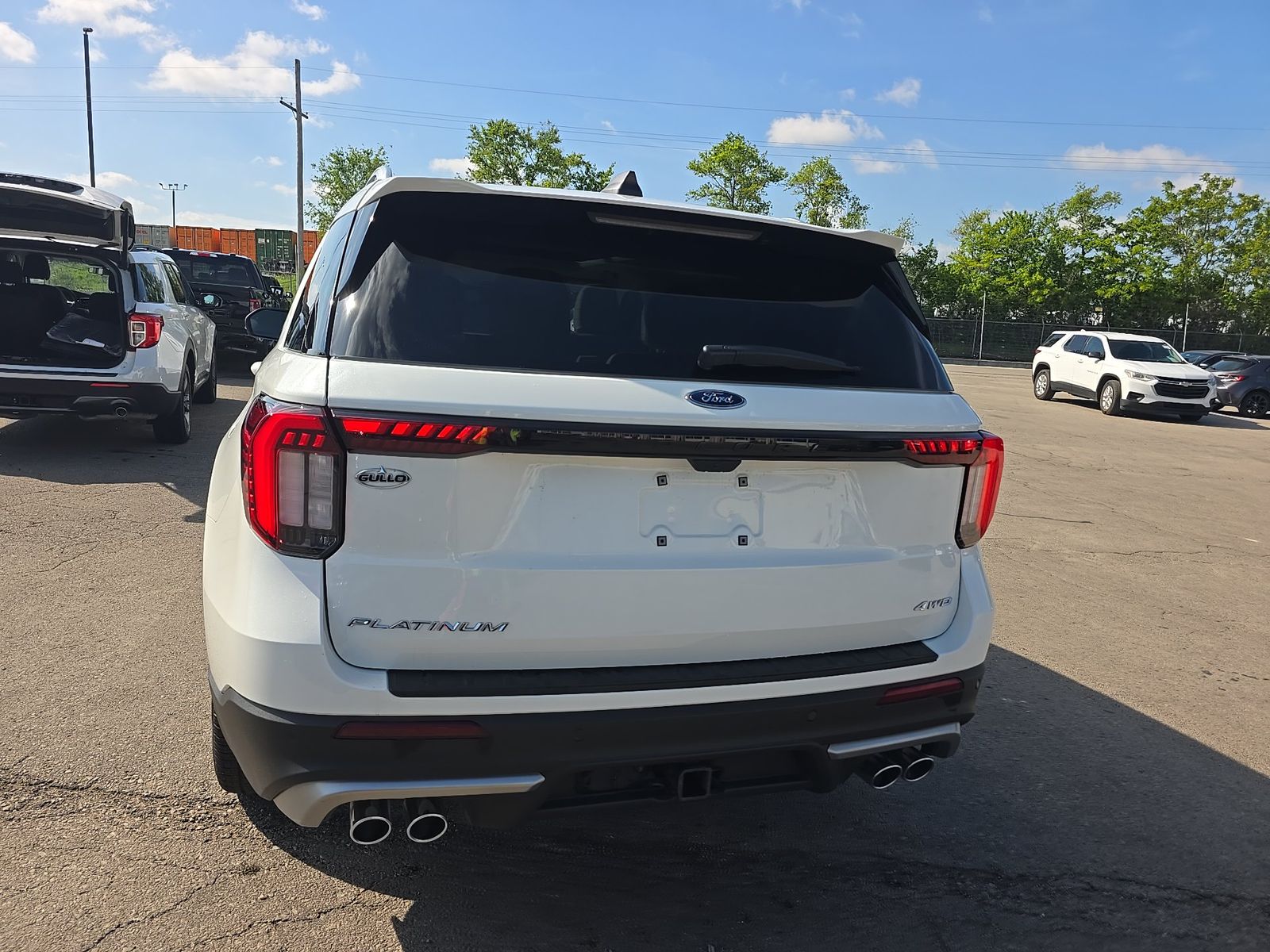 FORD EXPLORER - 6