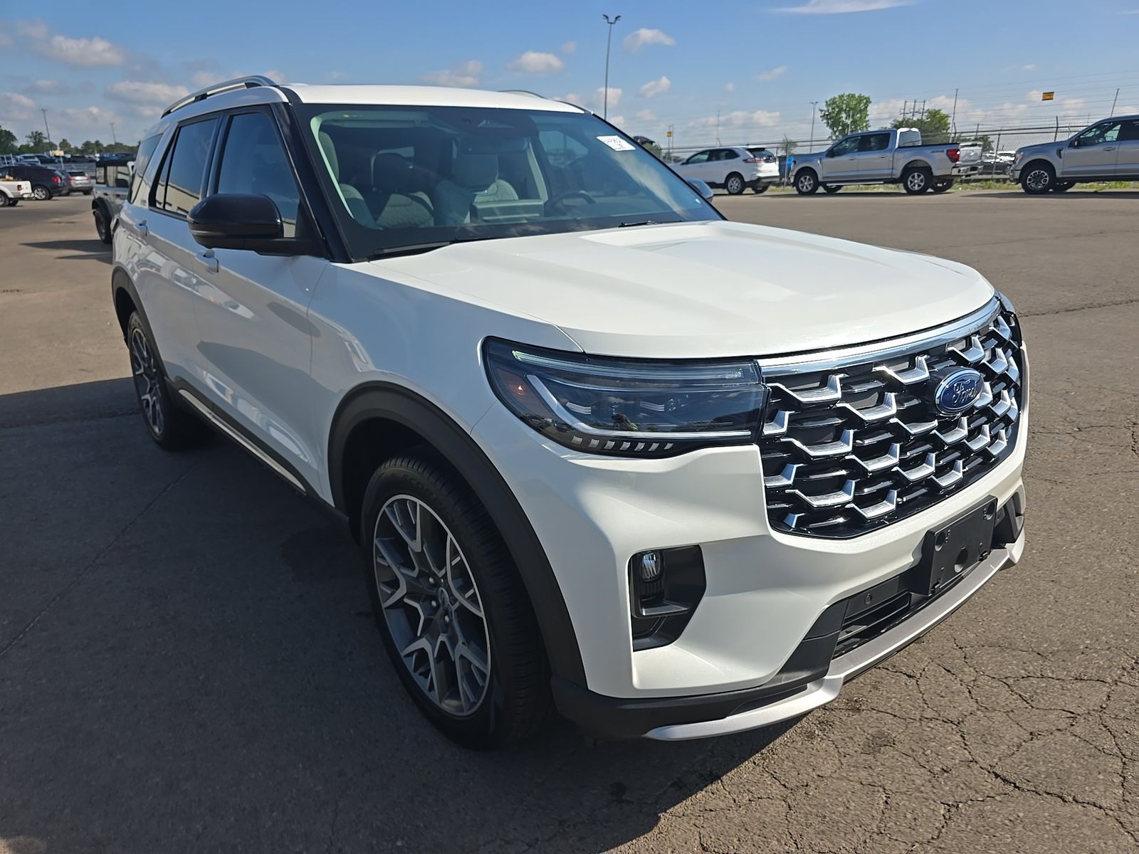 FORD EXPLORER - 4