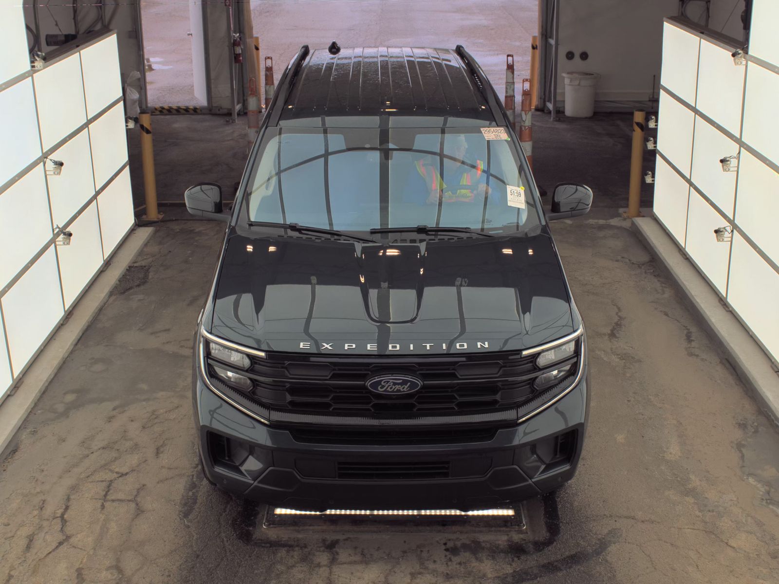 FORD EXPEDITION - 3