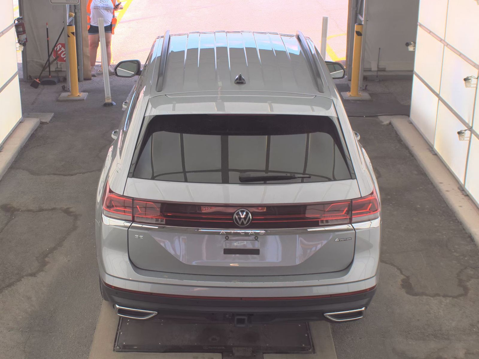 2025 Volkswagen Atlas 2.0T SE AWD