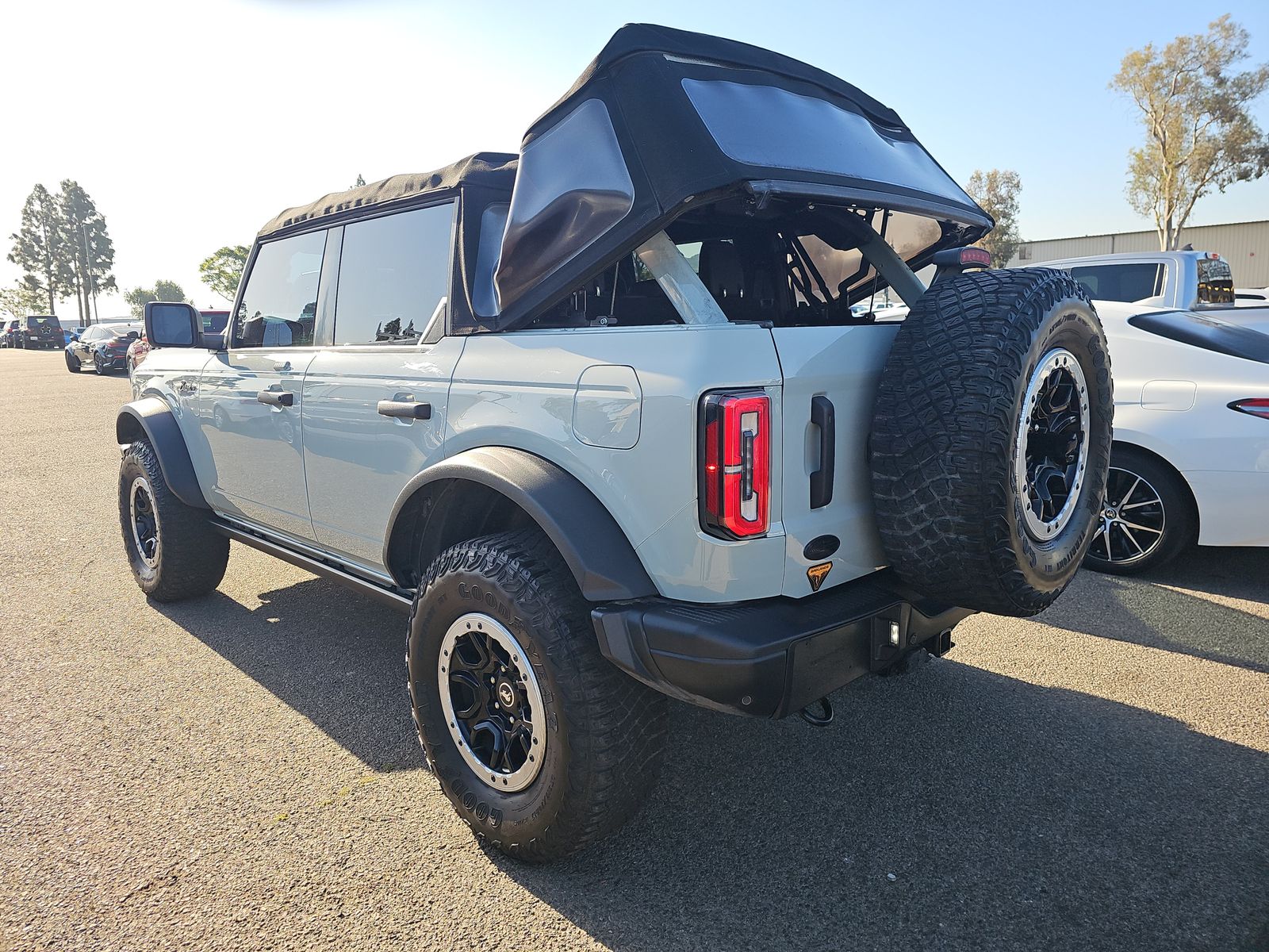 FORD BRONCO - 7