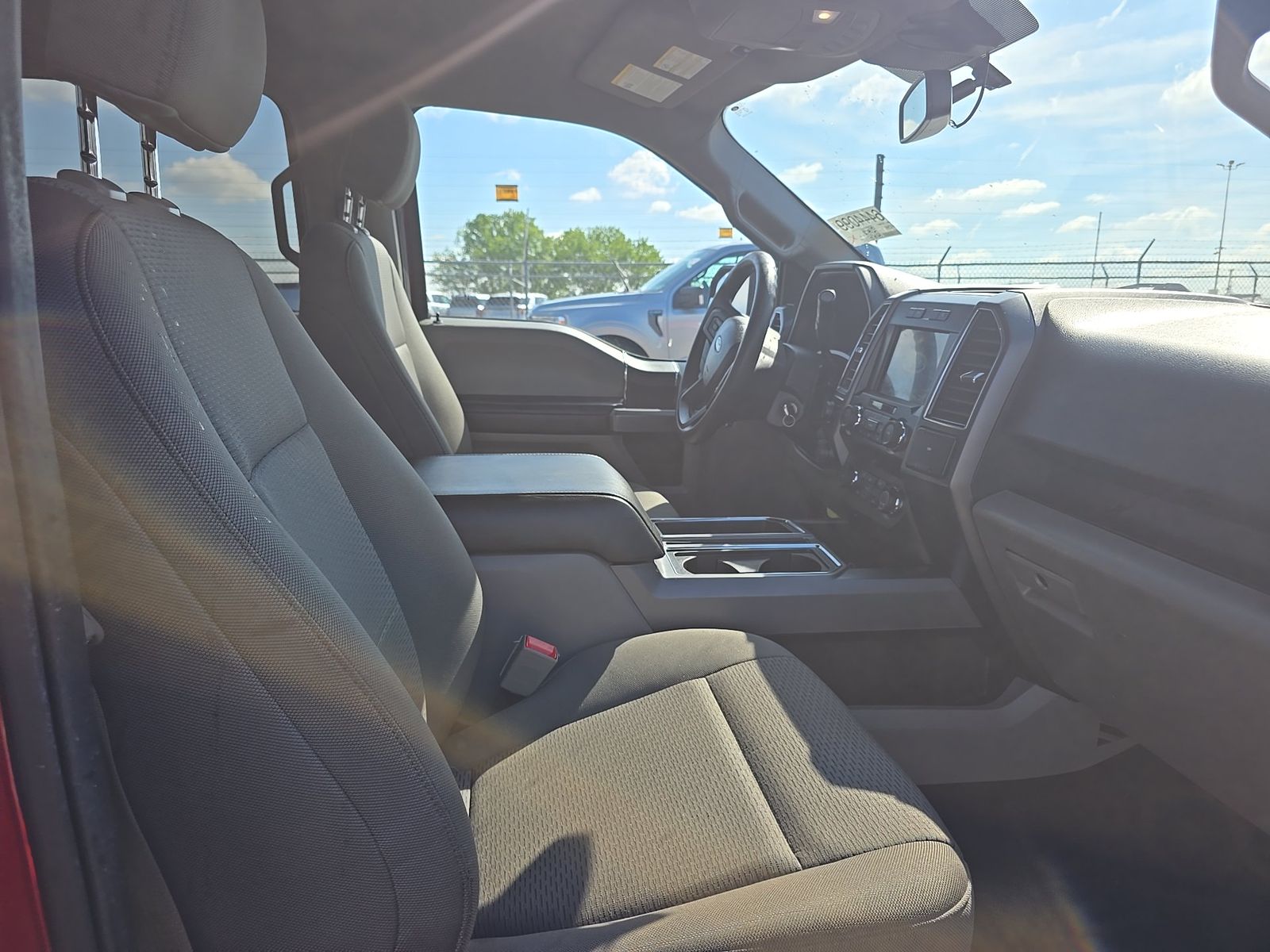 FORD F-150 - 9