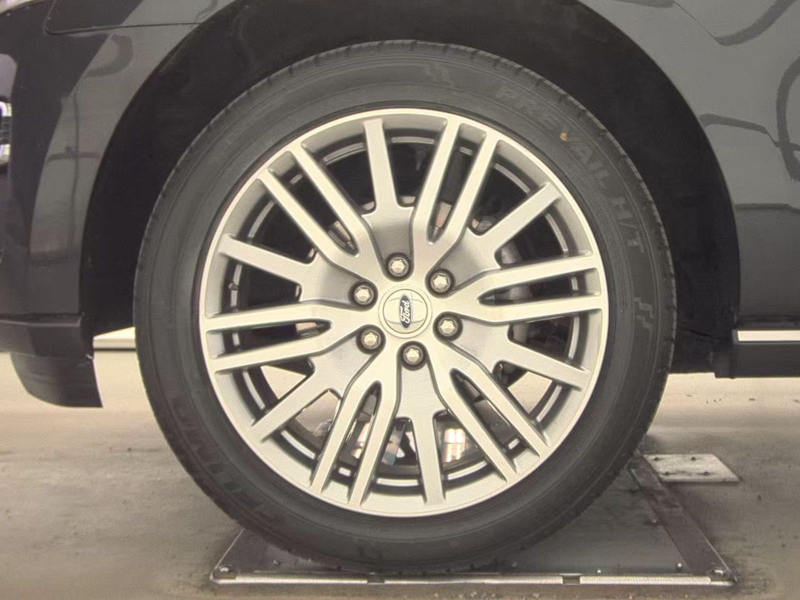 FORD EXPEDITION - 10