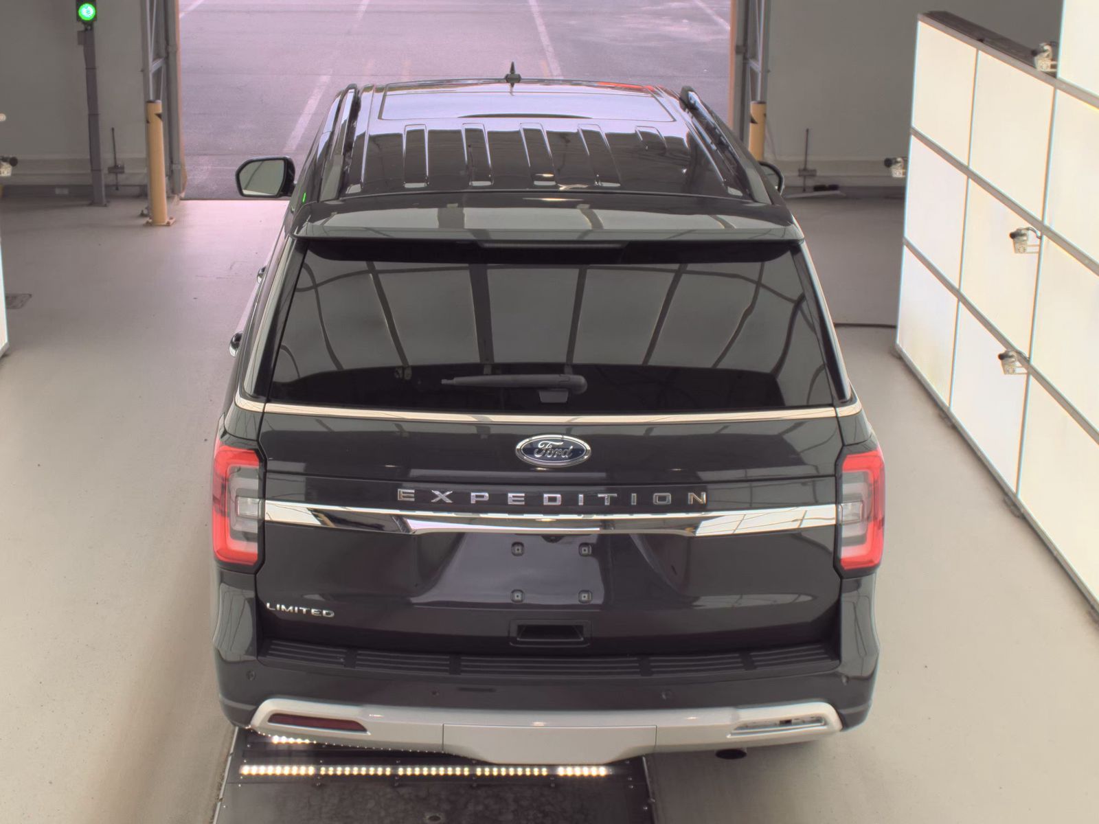 FORD EXPEDITION - 7