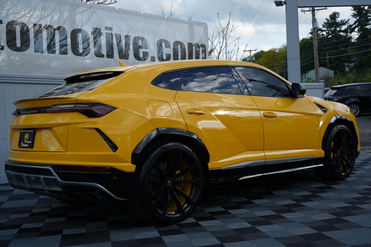 2020 Lamborghini Urus Base AWD