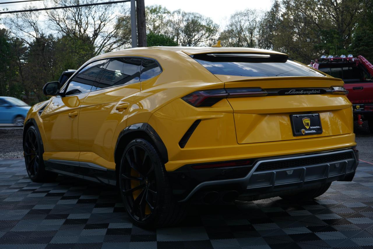 2020 Lamborghini Urus Base AWD