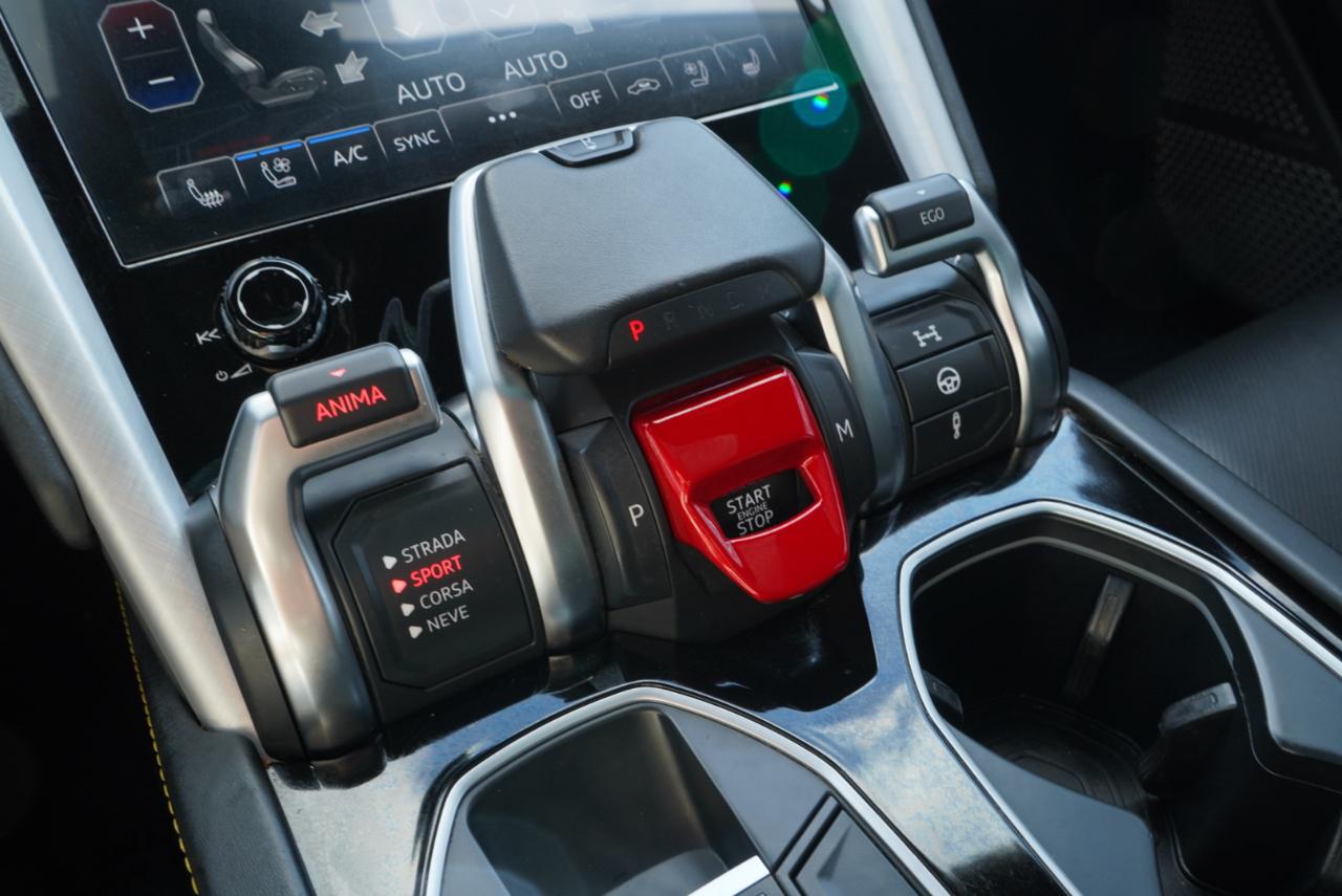 2020 Lamborghini Urus Base AWD