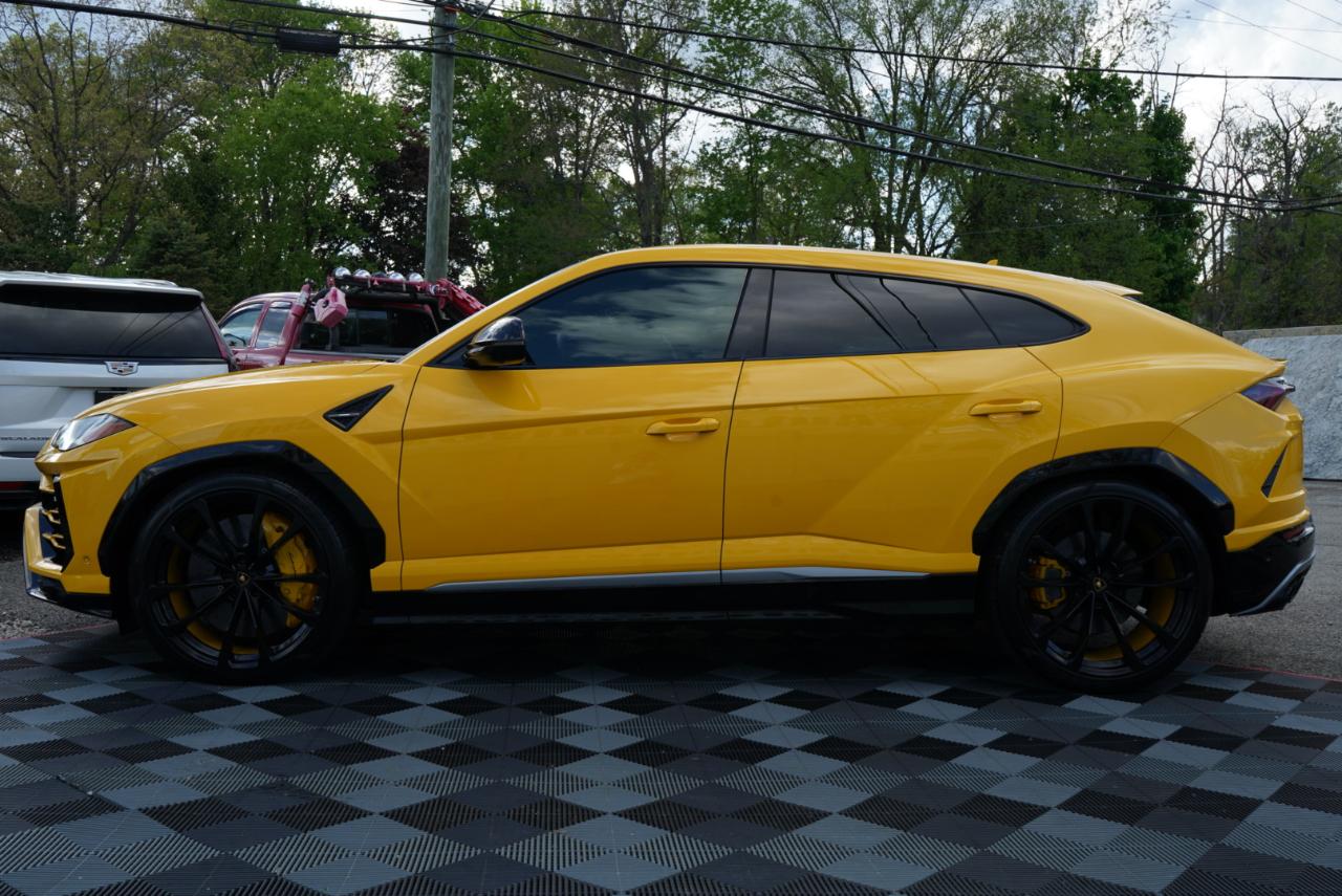 2020 Lamborghini Urus Base AWD