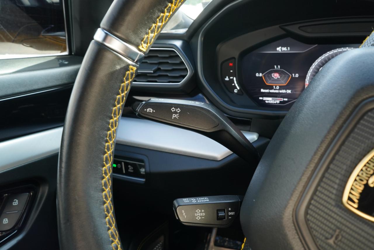 2020 Lamborghini Urus Base AWD