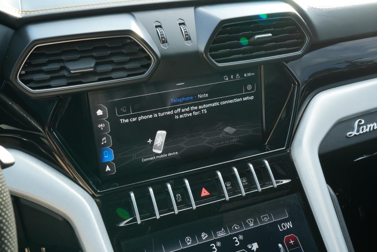 2020 Lamborghini Urus Base AWD