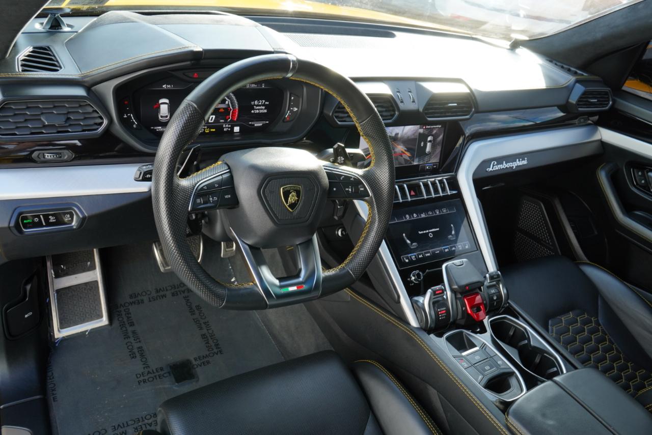 2020 Lamborghini Urus Base AWD