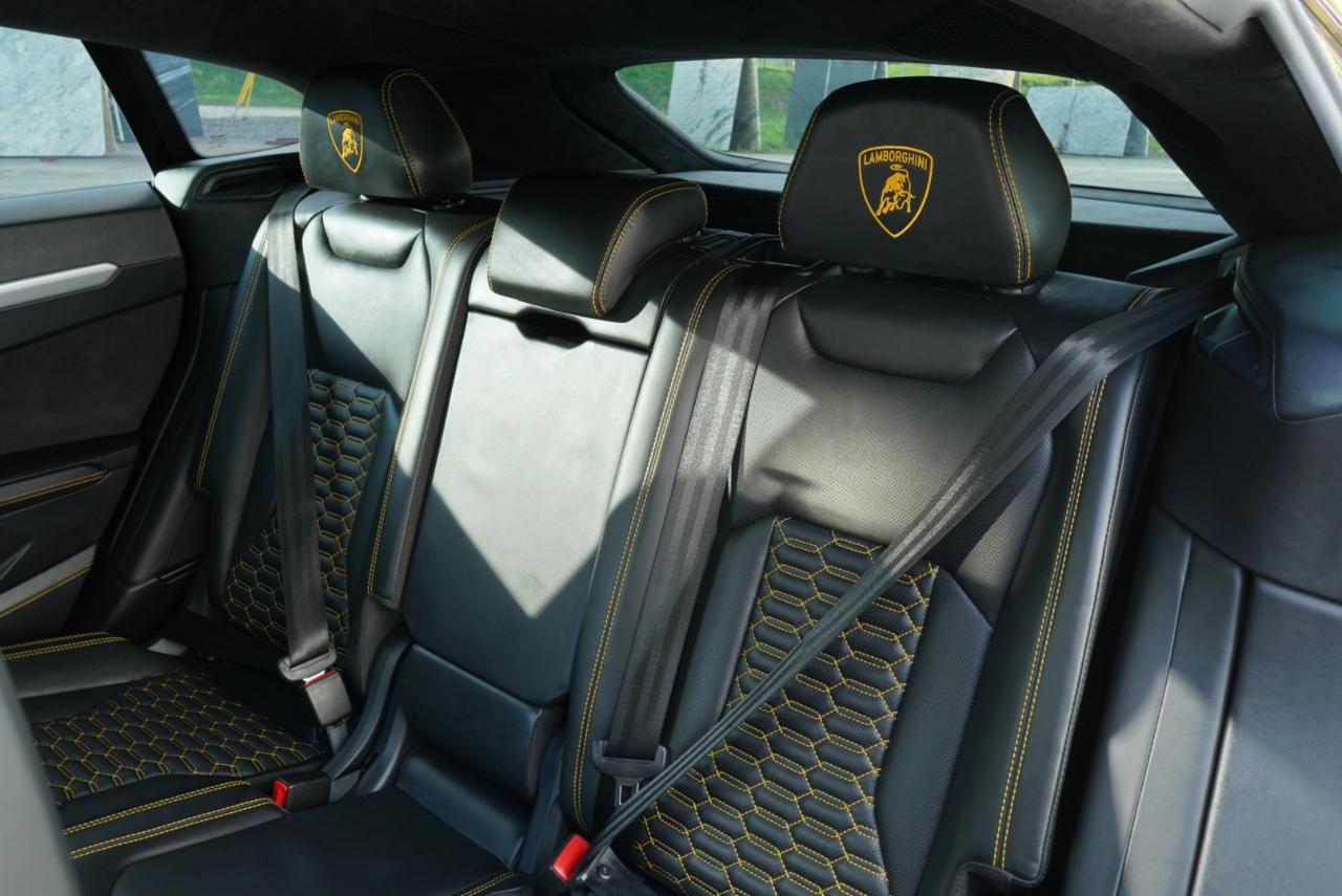 2020 Lamborghini Urus Base AWD