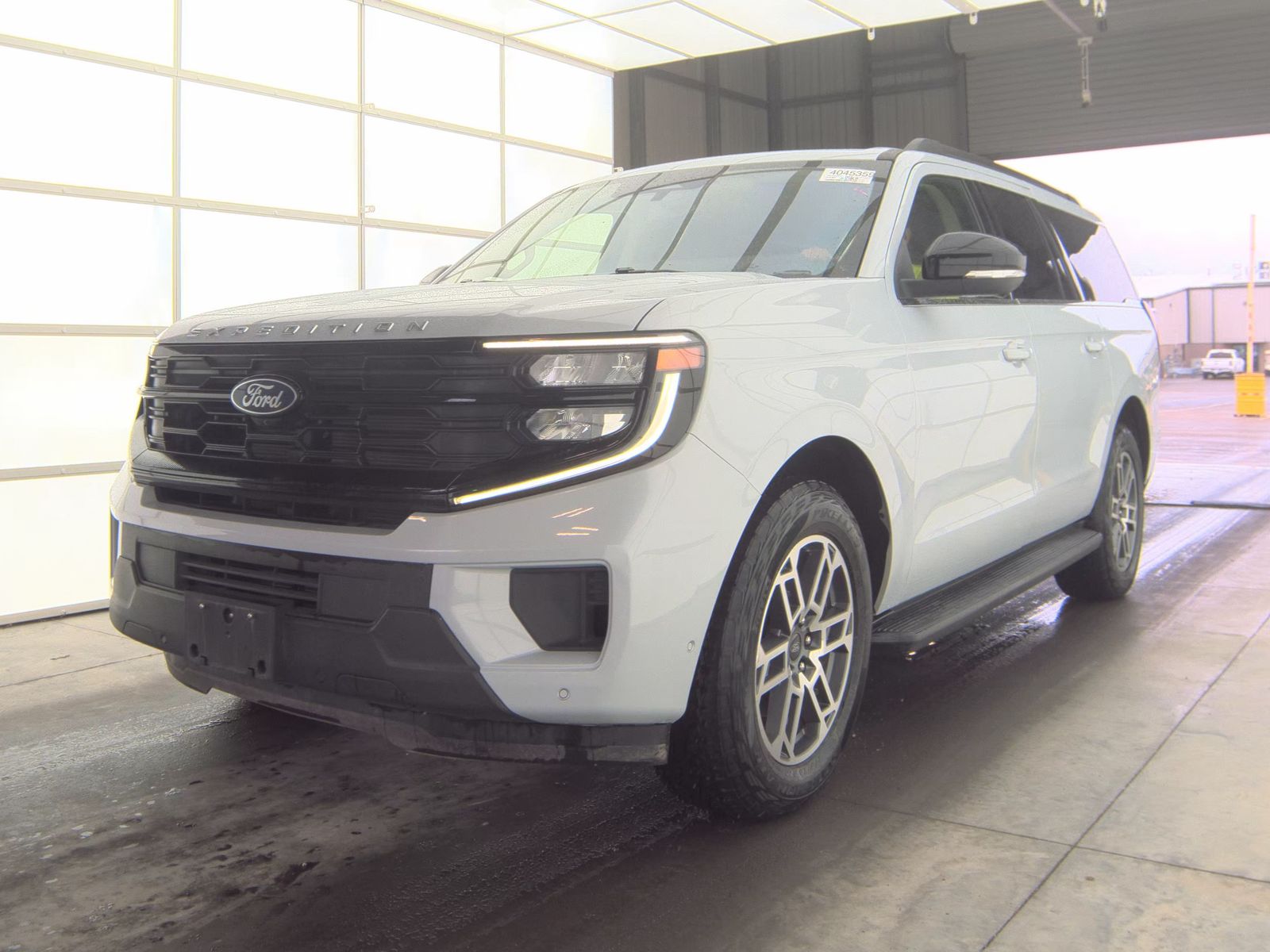 FORD EXPEDITION MAX - 1