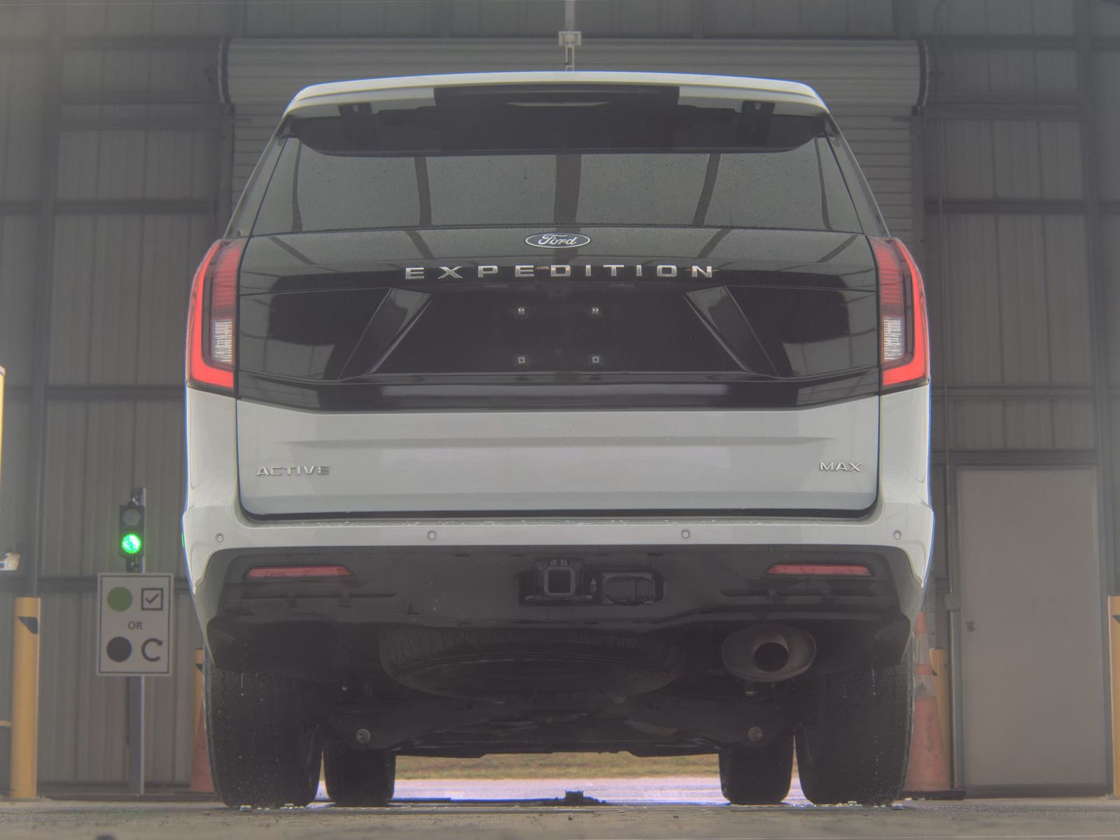 FORD EXPEDITION MAX - 8
