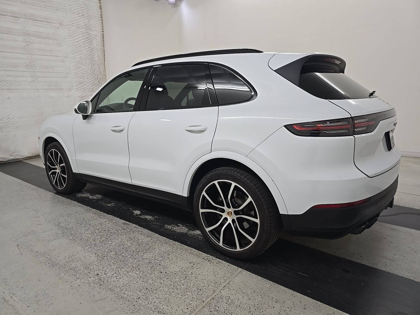 PORSCHE CAYENNE - 7