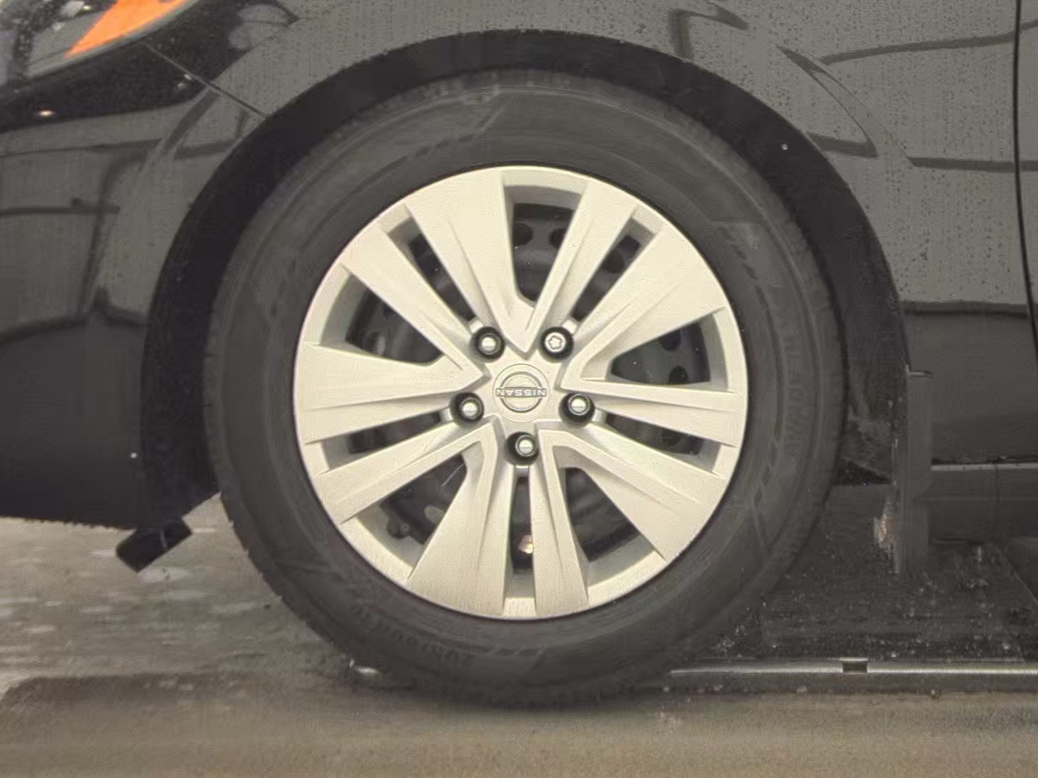 NISSAN SENTRA - 10