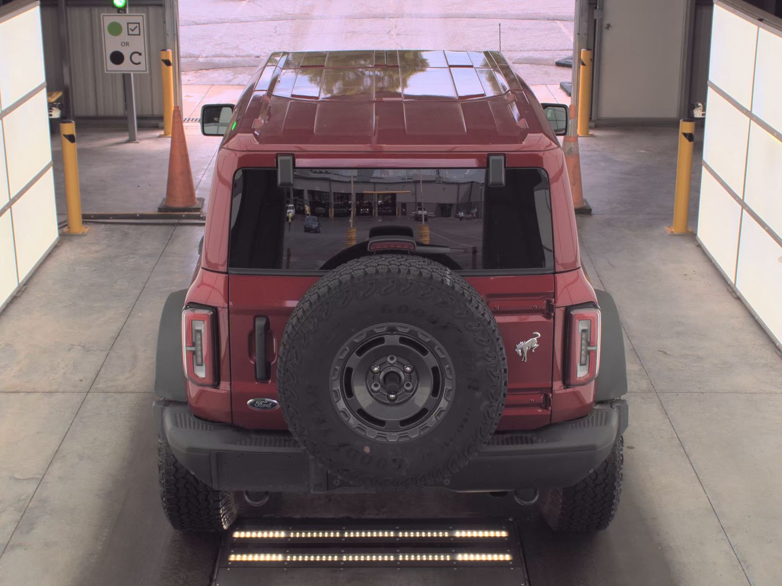FORD BRONCO - 7