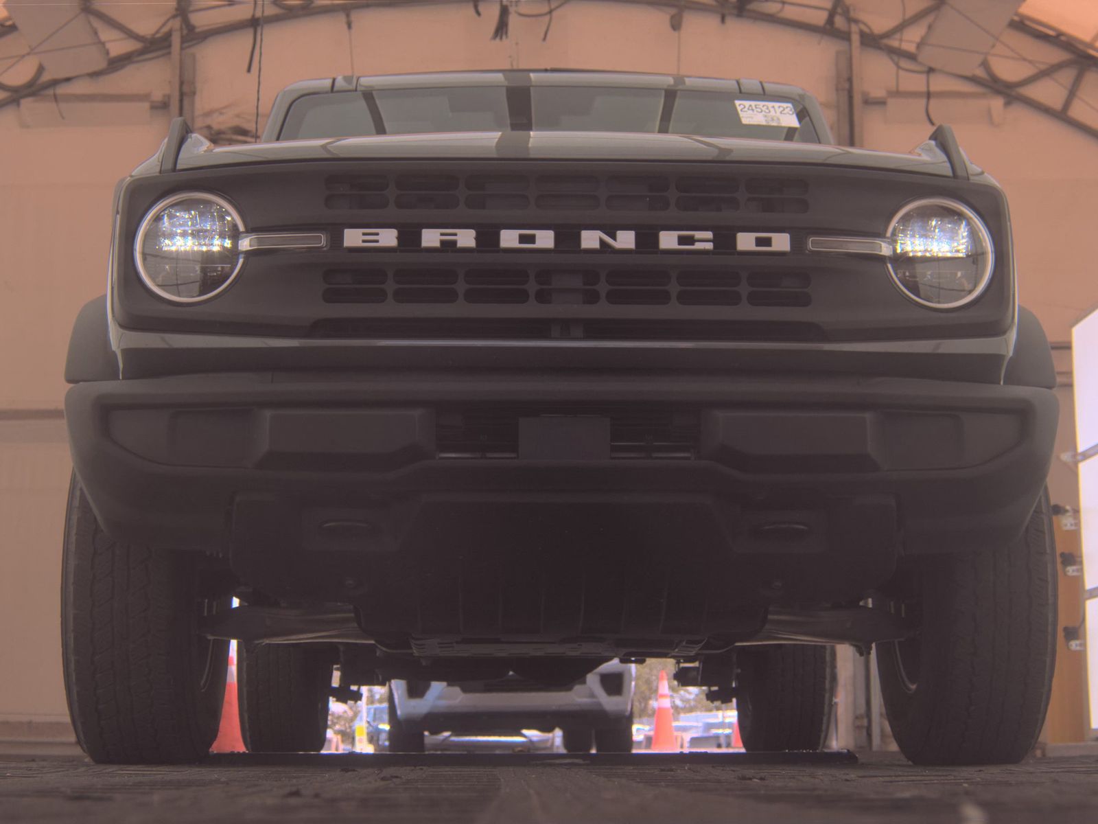 FORD BRONCO - 4