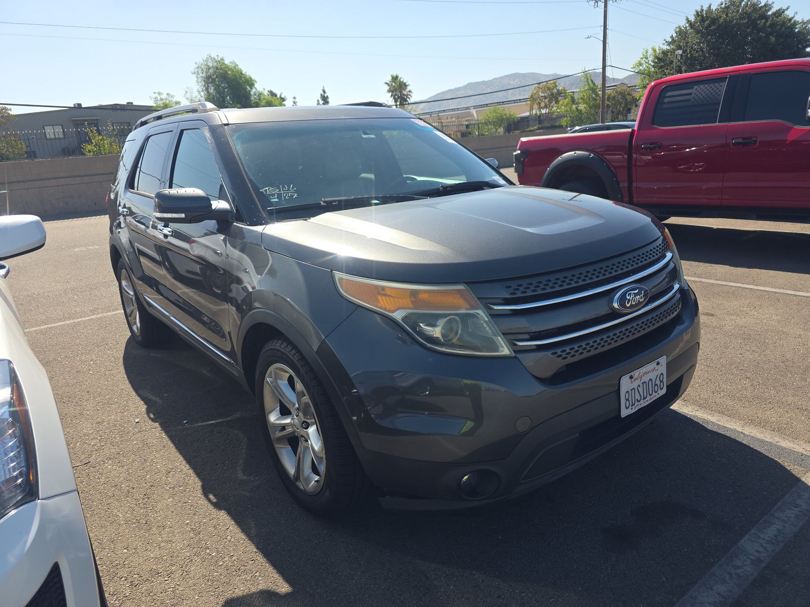 FORD EXPLORER - 4
