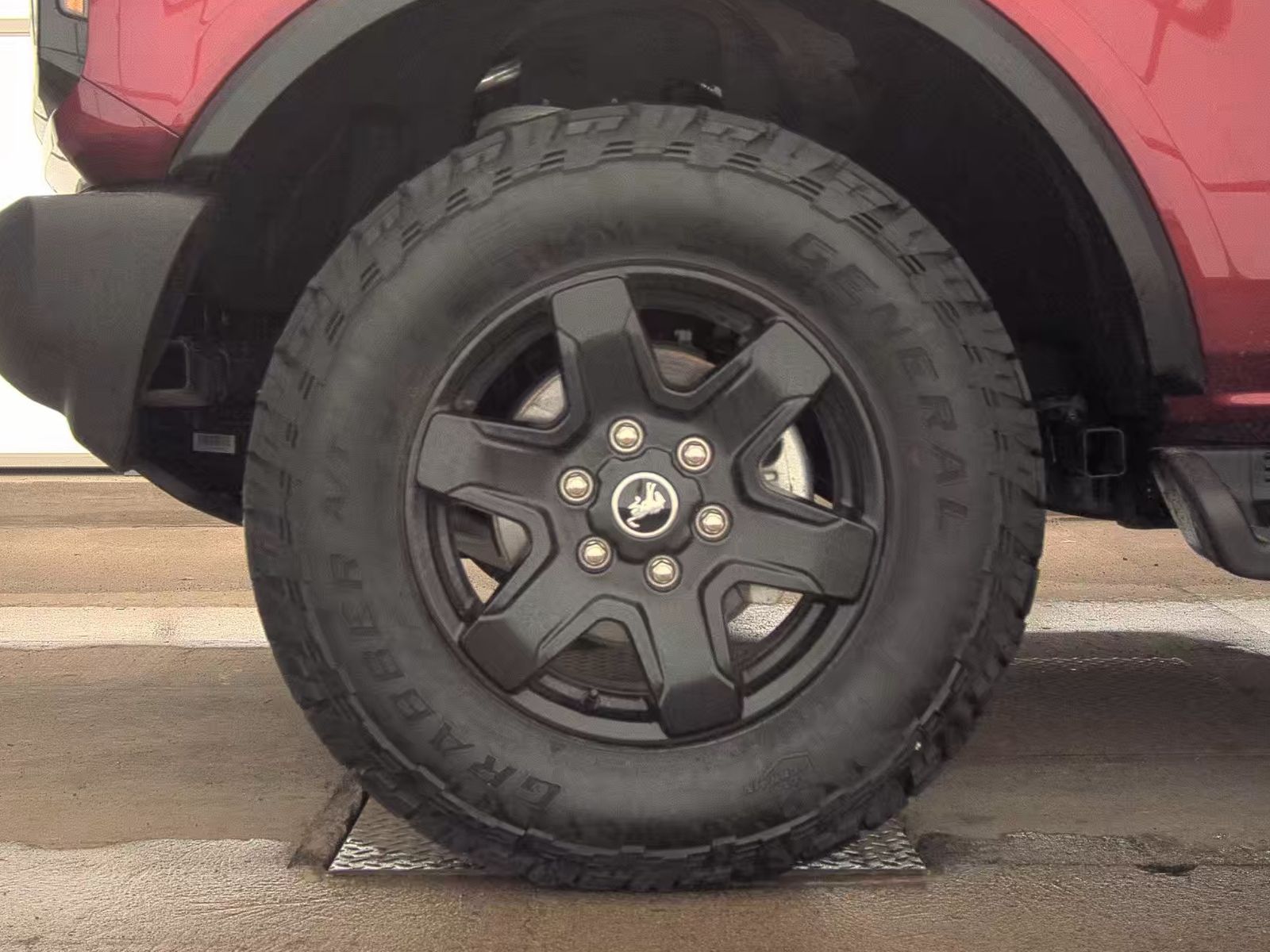 FORD BRONCO - 10