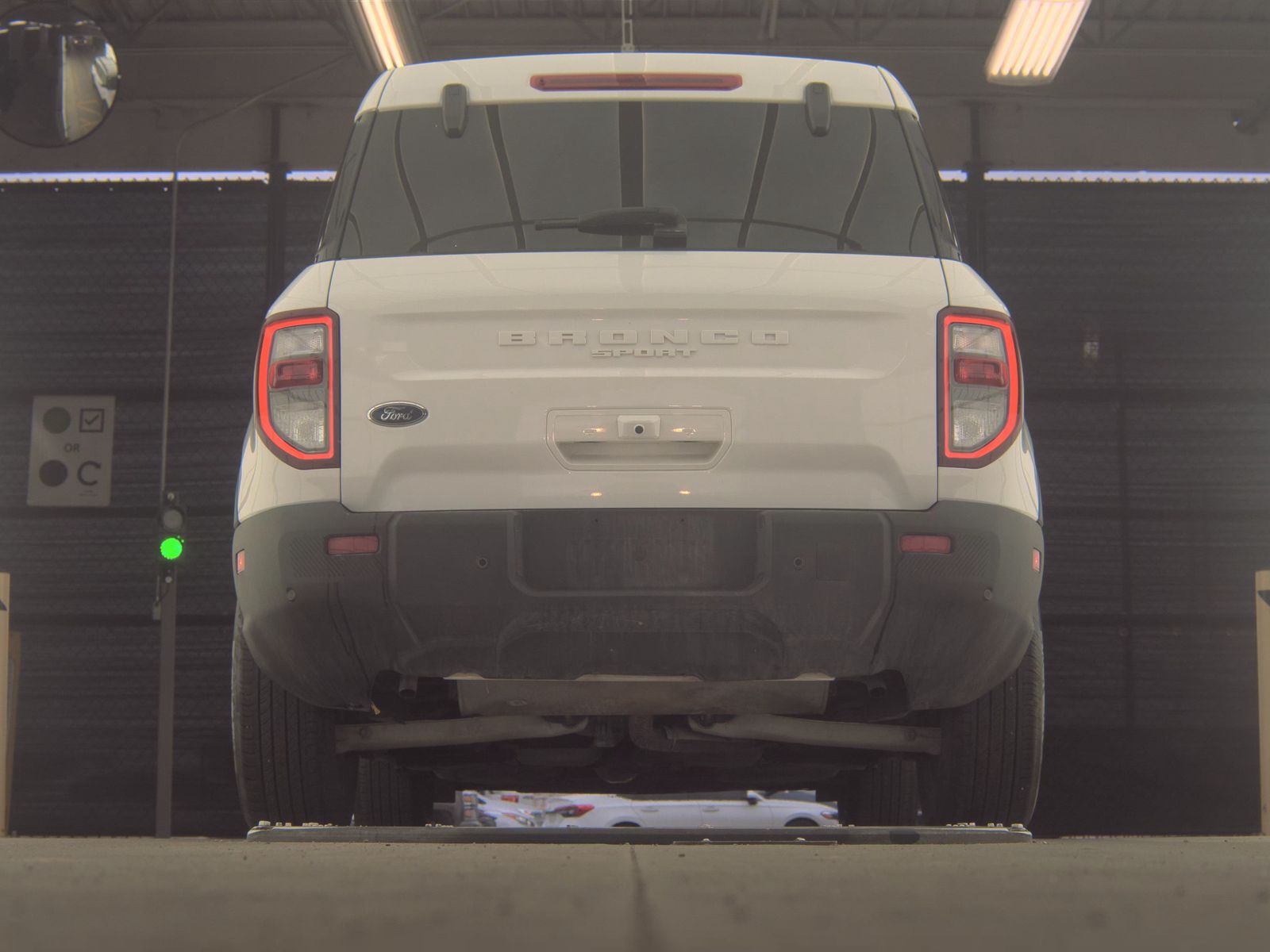 FORD BRONCO - 8