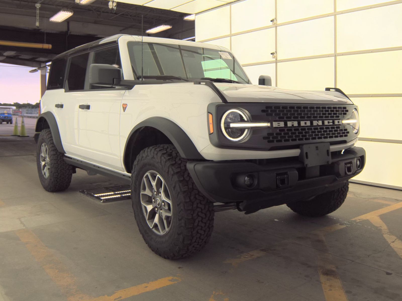 FORD BRONCO - 5